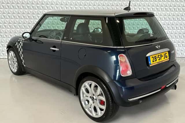 MINI 2256549 (2006) thumbnail 3