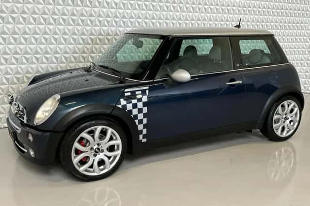 MINI 2256549 (2006) thumbnail 4