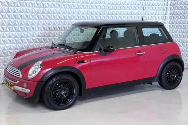 MINI  (2002) thumbnail 4