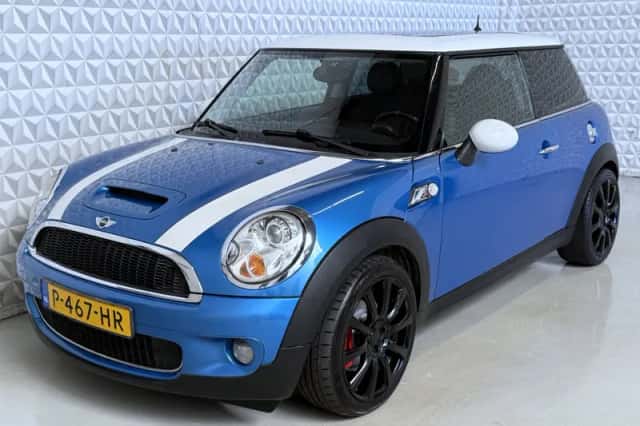 MINI  (2006) thumbnail 1