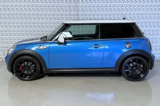MINI  (2006) thumbnail 5