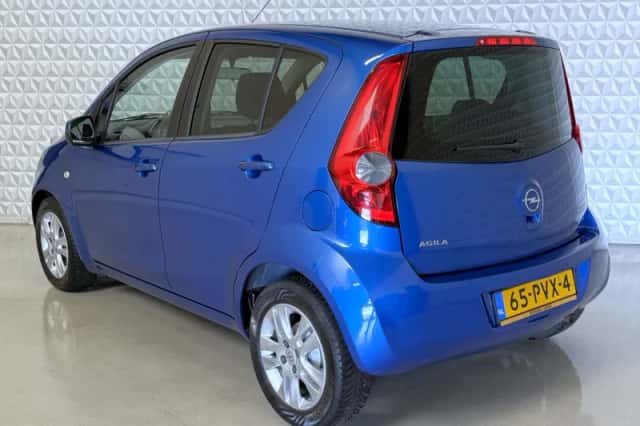 Opel Agila (2011) thumbnail 3