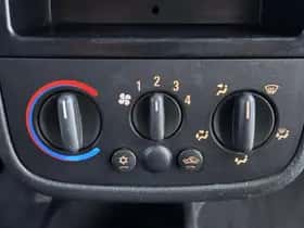 Opel Combo (2008) thumbnail 15