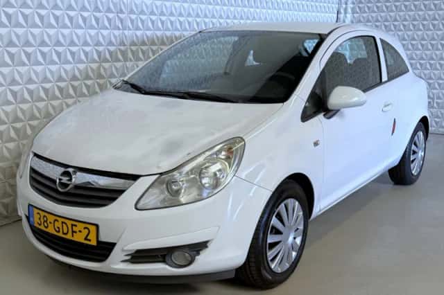 Opel Corsa (2008) thumbnail 1