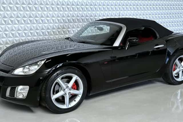Opel GT (2007) thumbnail 6