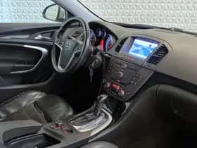 Opel Insignia (2009) thumbnail 3