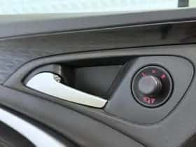 Opel Insignia (2009) thumbnail 23