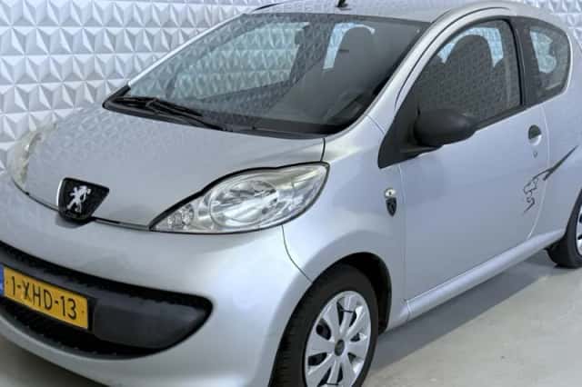 Peugeot 107 (2006) thumbnail 1