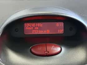 Peugeot 206 (2005) thumbnail 26
