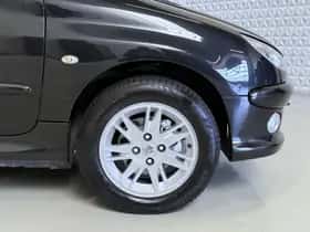 Peugeot 206 (2005) thumbnail 27