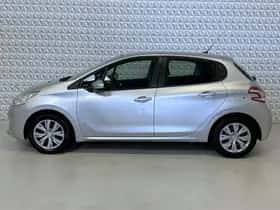 Peugeot 208 (2013) thumbnail 5