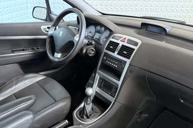 Peugeot 307 (2005) thumbnail 2