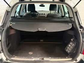 Peugeot 308 (2012) thumbnail 19