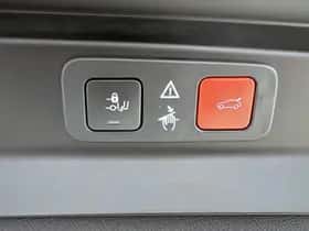 Peugeot 5008 (2018) thumbnail 27