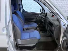 Peugeot Partner (2004) thumbnail 14
