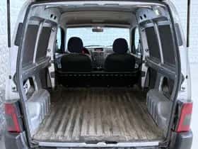 Peugeot Partner (2004) thumbnail 20