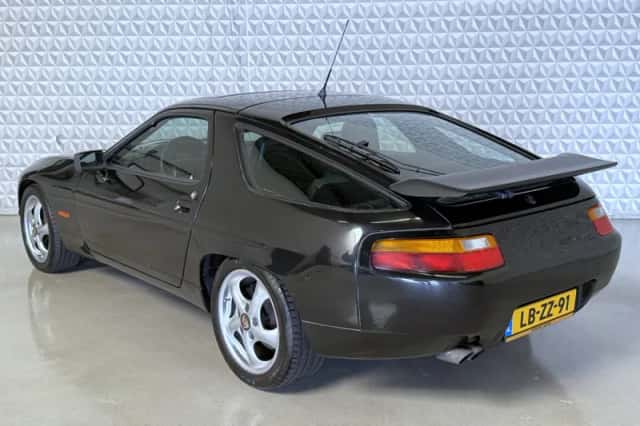 Porsche 928 (1989) thumbnail 3