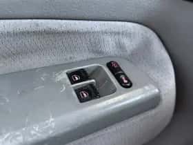 Volkswagen Golf thumbnail 15