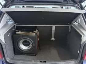 Volkswagen Golf thumbnail 17