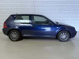 Volkswagen Golf thumbnail 9