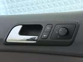 Volkswagen Polo (2007) thumbnail 16