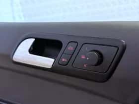 Volkswagen Polo (2002) thumbnail 15