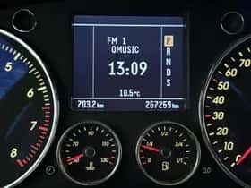 Volkswagen Touareg (2004) thumbnail 25