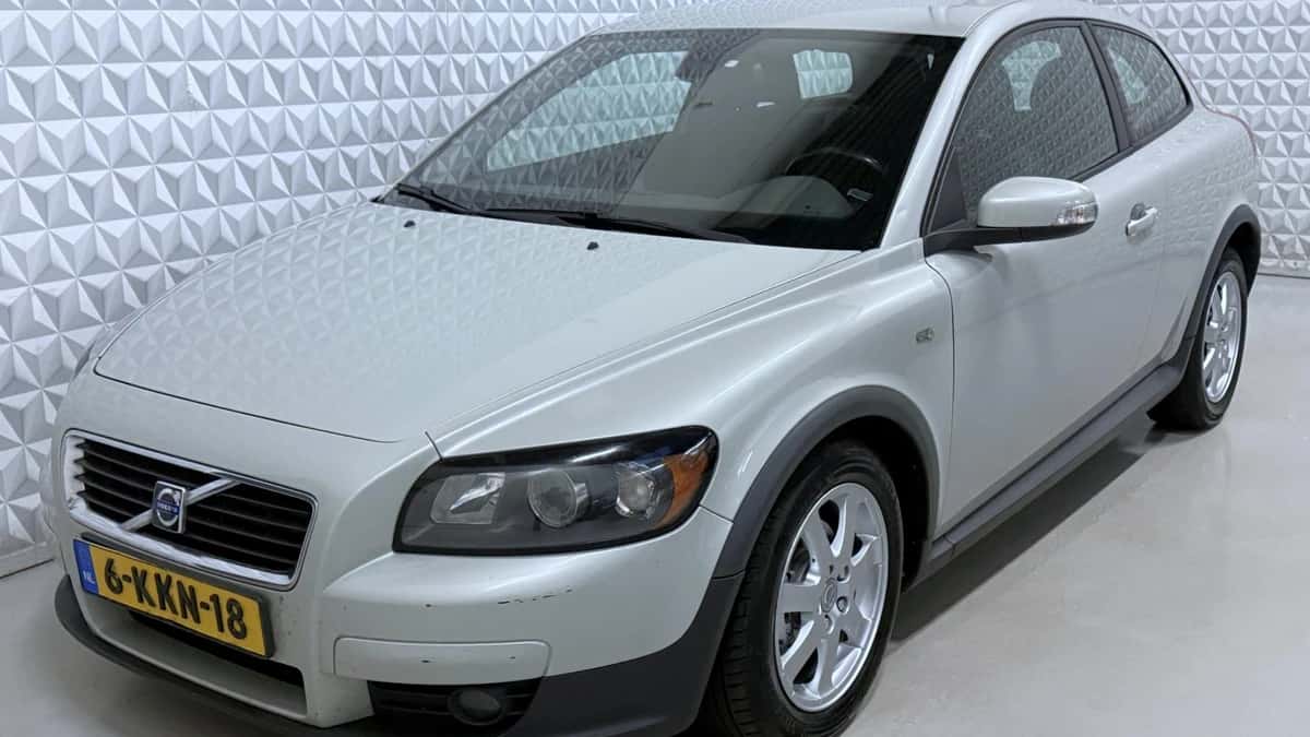 Volvo C30 (2009) — foto 1