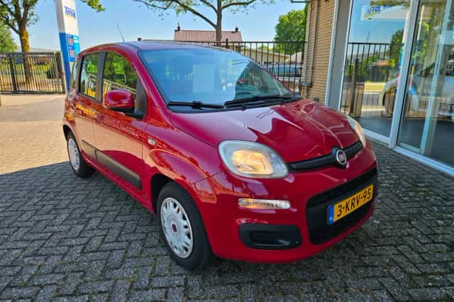 Fiat Panda (2013) thumbnail 2