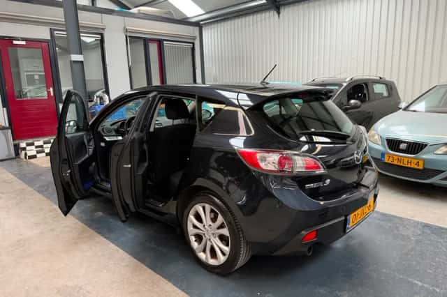 Mazda 3 (2009) thumbnail 5