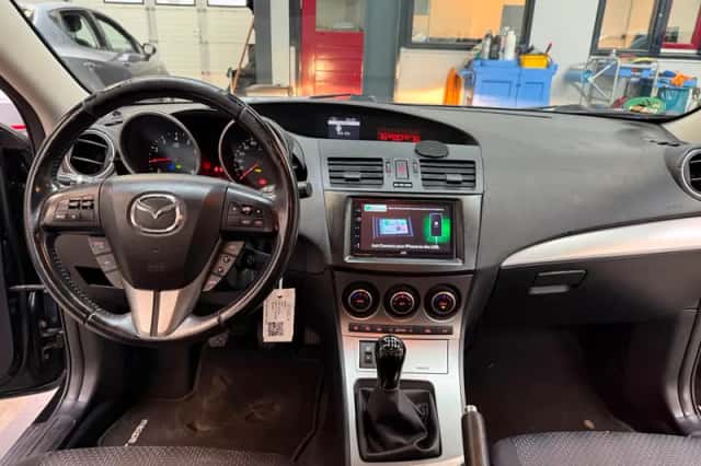 Mazda 3 (2009) thumbnail 6