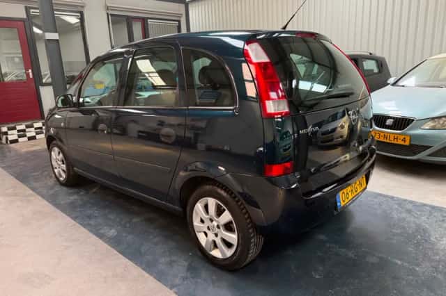 Opel Meriva (2005) thumbnail 4