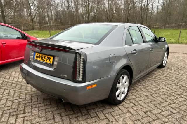 Cadillac STS (2005) thumbnail 5