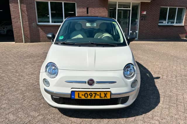 Fiat 500 (2013) thumbnail 2