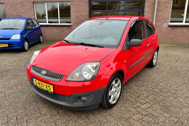Ford Fiesta (2007) thumbnail 1