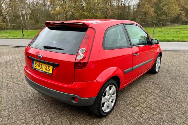 Ford Fiesta (2007) thumbnail 5