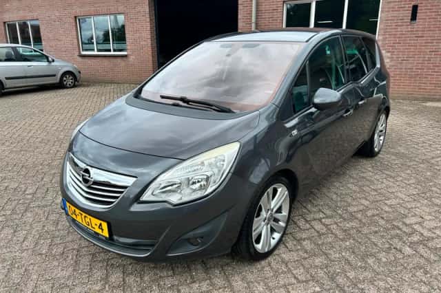 Opel Meriva (2012) thumbnail 1