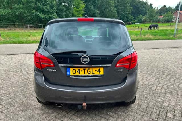 Opel Meriva (2012) thumbnail 6