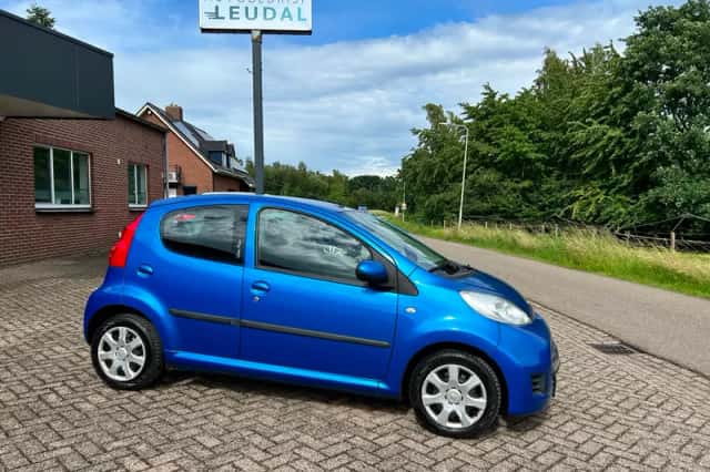 Peugeot 107 (2010) thumbnail 4