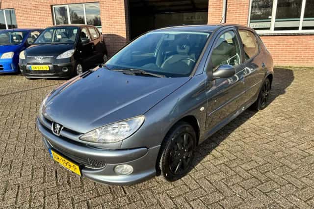 Peugeot 206 (2007) thumbnail 1