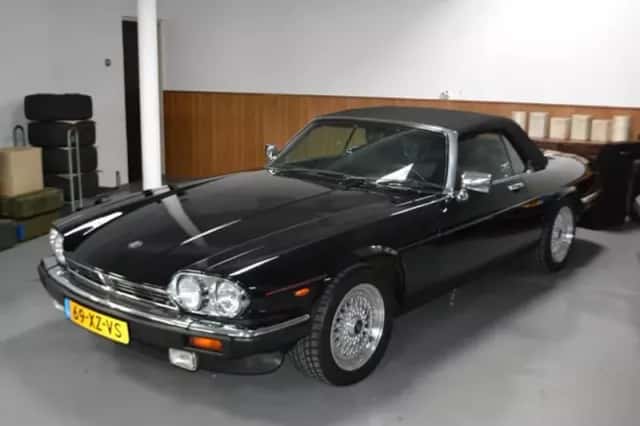 Jaguar XJS (1988) thumbnail 1