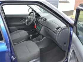 Škoda Fabia (2010) thumbnail 6