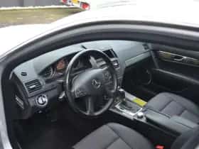 Mercedes-Benz C-Klasse (2010) thumbnail 7