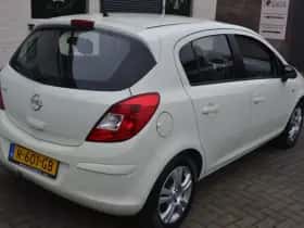 Opel Corsa (2013) thumbnail 5