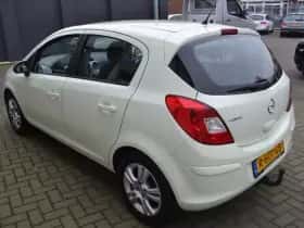 Opel Corsa (2013) thumbnail 6