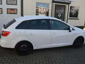 SEAT Ibiza (2012) thumbnail 3