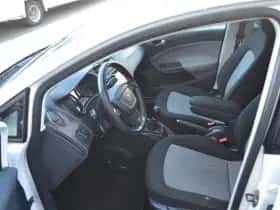 SEAT Ibiza (2012) thumbnail 6
