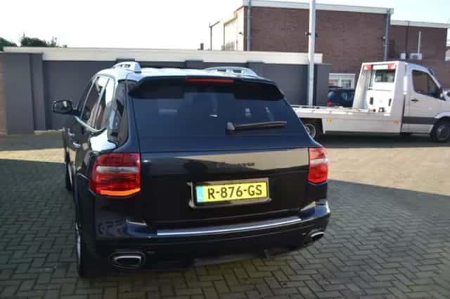 Porsche Cayenne (2007) thumbnail 4