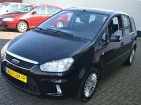 Ford C-Max (2010) thumbnail 3