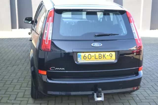 Ford C-Max (2010) thumbnail 5